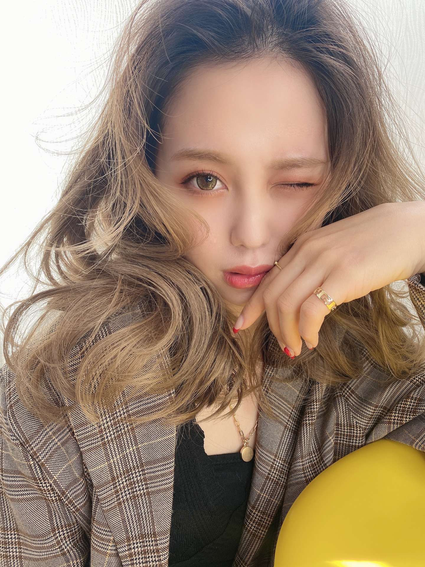 海外風ミルクティーカラー